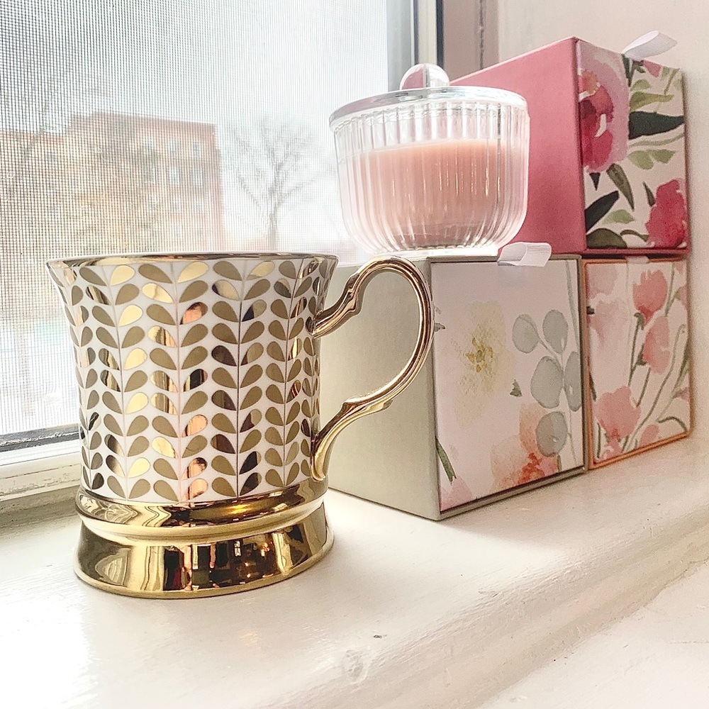 3 for $20 [Strawberry Street] Gold Detail Mug